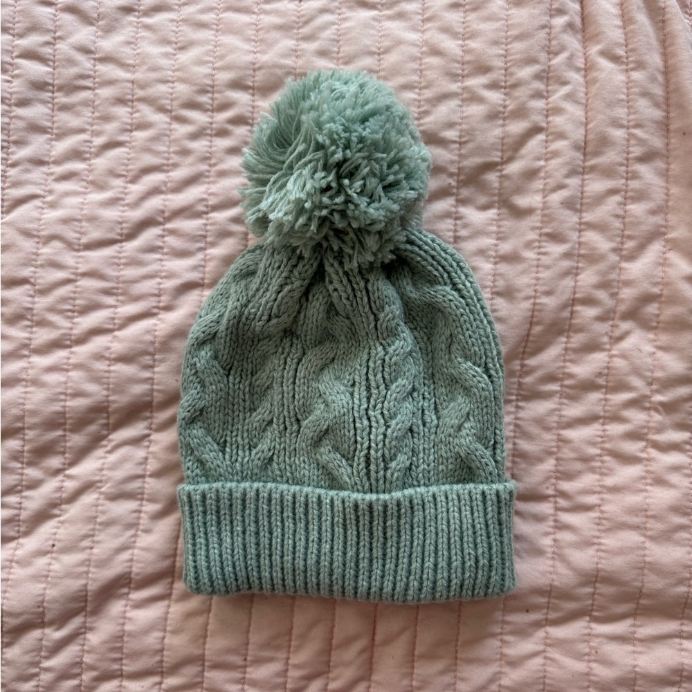 Forever 21 x Pantone Knit Pom-Pom Beanie - Unisex - NWOT